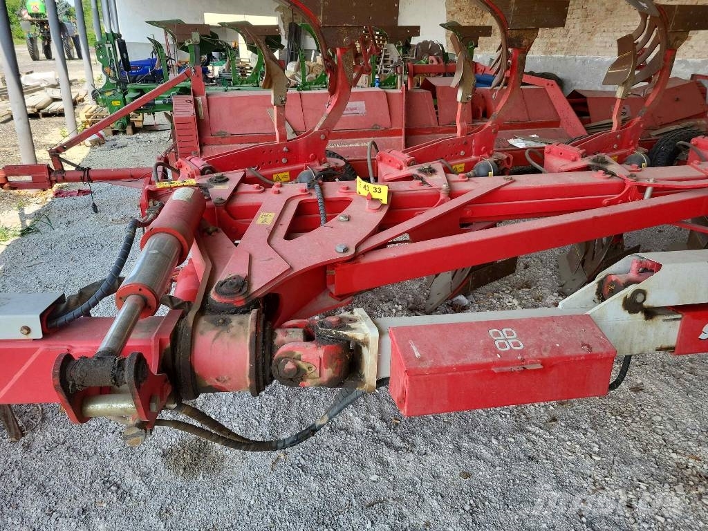 Pöttinger Servo 6.50 NOVA Plus Reversible ploughs