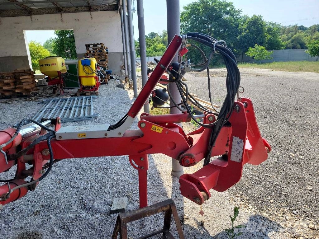Pöttinger Servo 6.50 NOVA Plus Reversible ploughs
