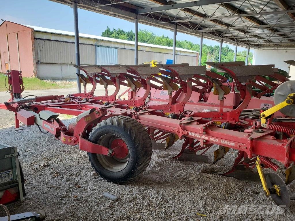 Pöttinger Servo 6.50 NOVA Plus Reversible ploughs