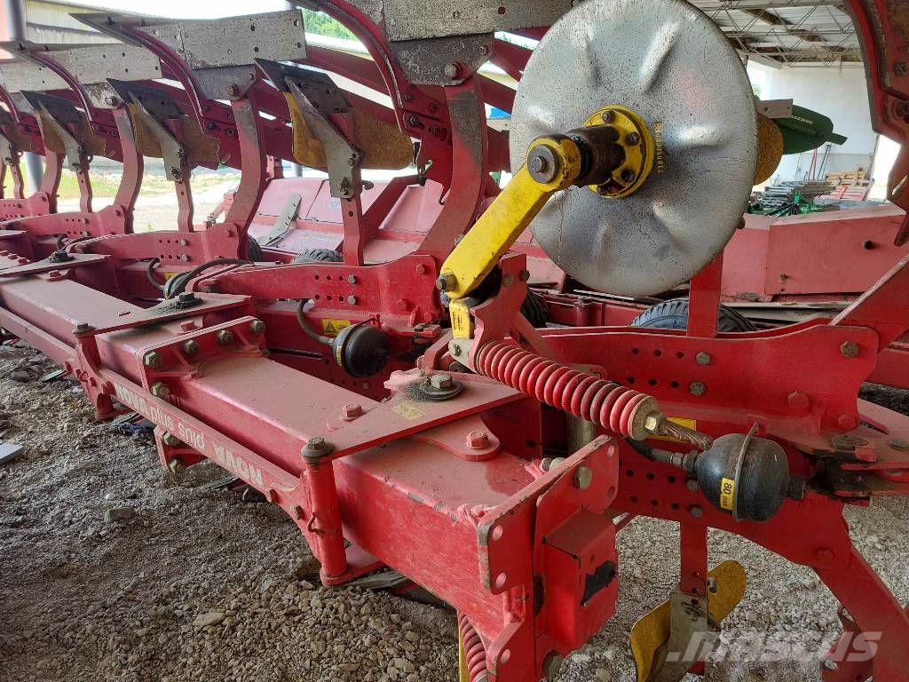 Pöttinger Servo 6.50 NOVA Plus Reversible ploughs