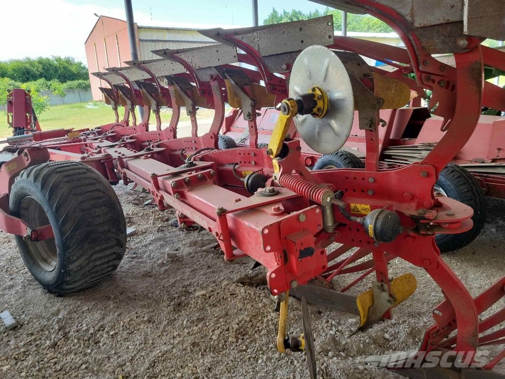 Pöttinger Servo 6.50 NOVA Plus Reversible ploughs