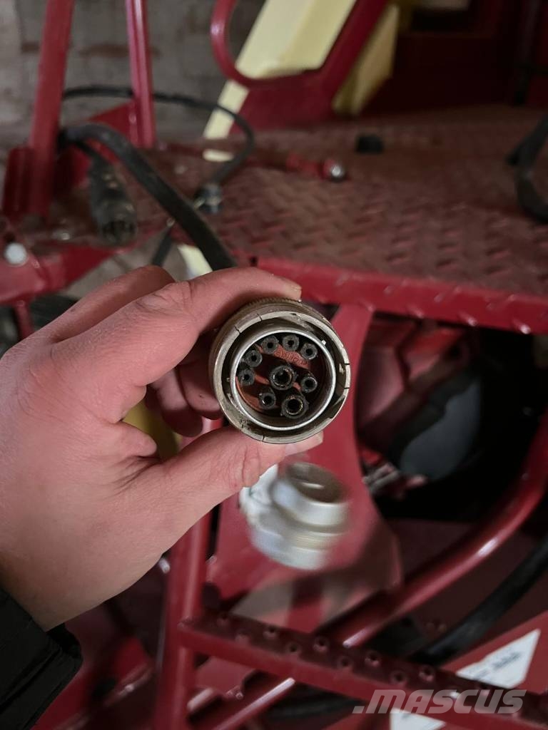 Hardi Commander 7000 Prikabinami purkštuvai
