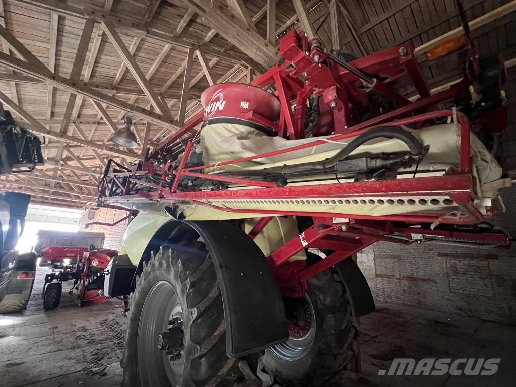 Hardi Commander 7000 Prikabinami purkštuvai