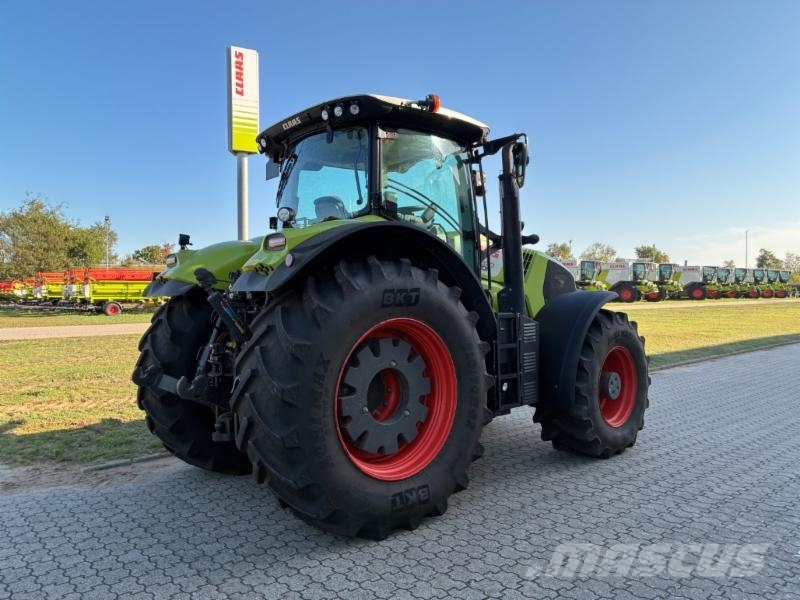 CLAAS AXION 870 CMATIC CEBIS Tractoren