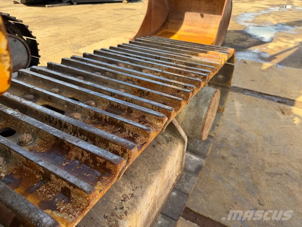 Liebherr R 936 N LC Rupsgraafmachines