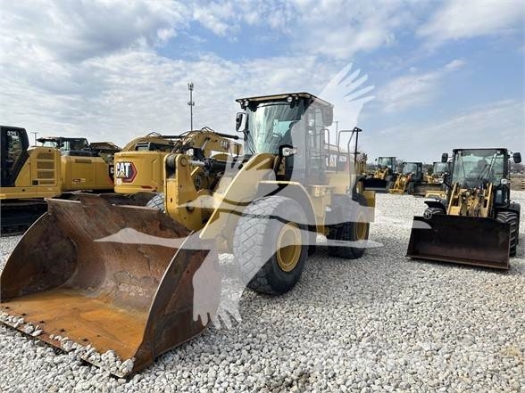 CAT 962M Naudoti ratiniai krautuvai
