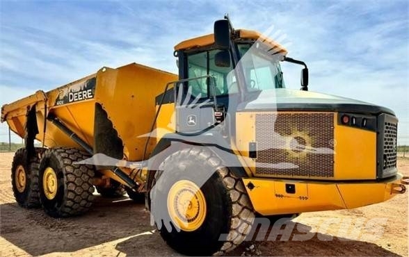 John Deere 410E 鉸接式起吊車