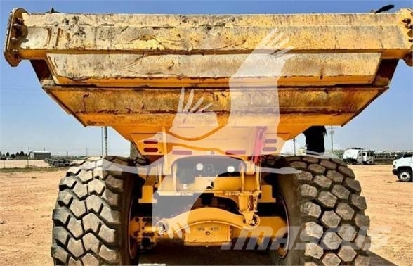 John Deere 410E 鉸接式起吊車