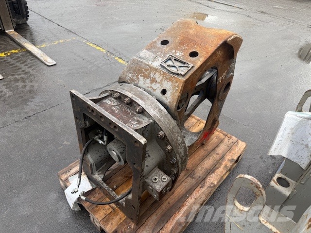 Verachtert Pulveriser (Demolition Crusher ) DEMAGED PARTS Građevinske drobilice