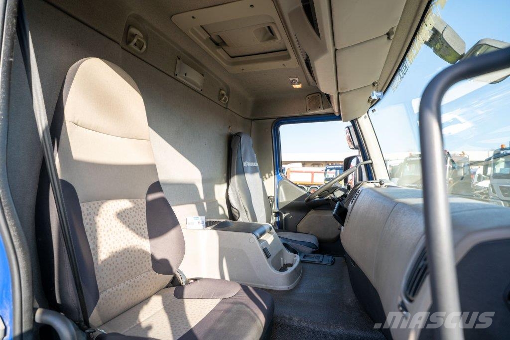 Renault PREMIUM 300 DXI + DHOLLANDIA 1.5T. Nákladné vozidlá s bočnou zhrnovacou plachtou
