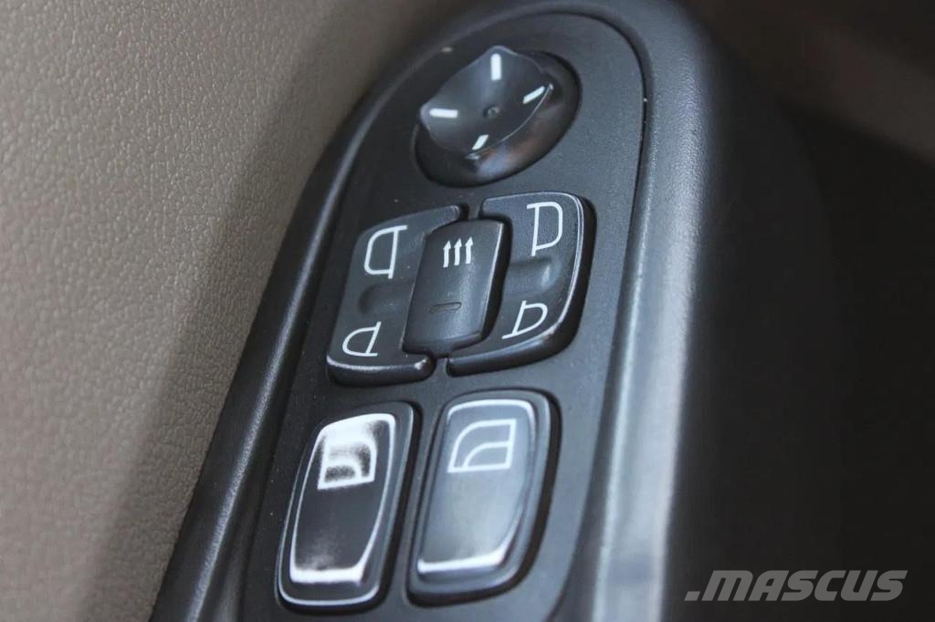 DAF CF 85.460 8X4 + 30 TON VDL hook + euro 5 Rol kiper kamioni sa kukom za podizanje tereta