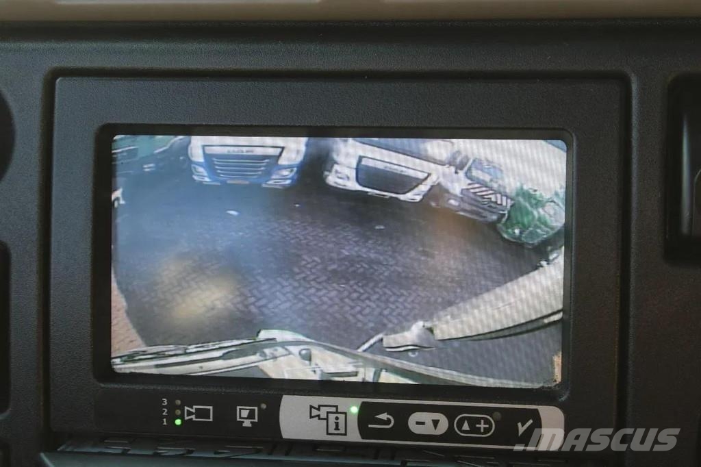 DAF CF 85.460 8X4 + 30 TON VDL hook + euro 5 Rol kiper kamioni sa kukom za podizanje tereta
