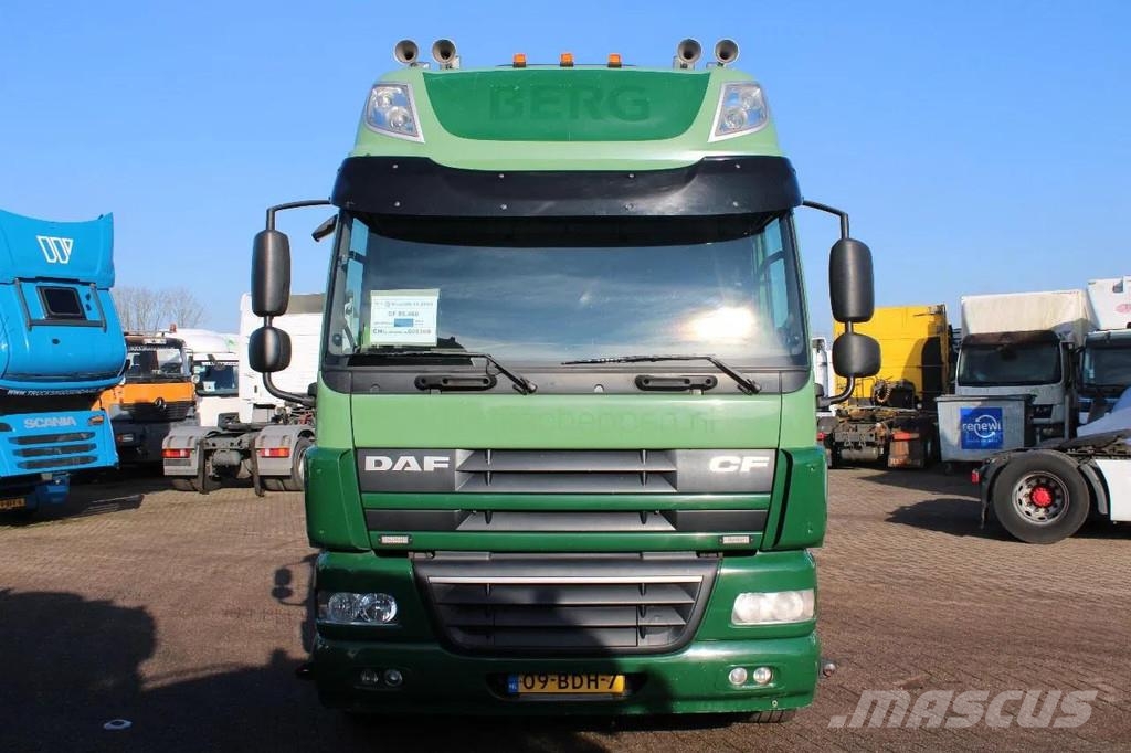 DAF CF 85.460 8X4 + 30 TON VDL hook + euro 5 Rol kiper kamioni sa kukom za podizanje tereta