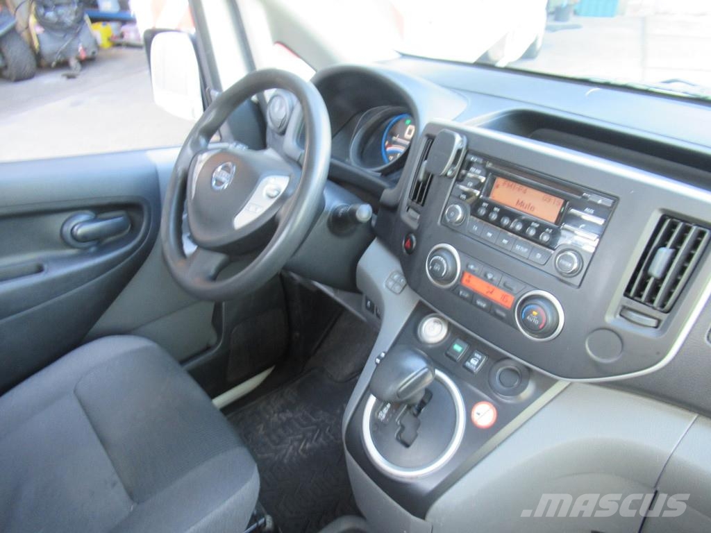 Nissan E-NV200 24KW/h Pick-Up Open Laadbak Battery Owned Pick up/Dropside