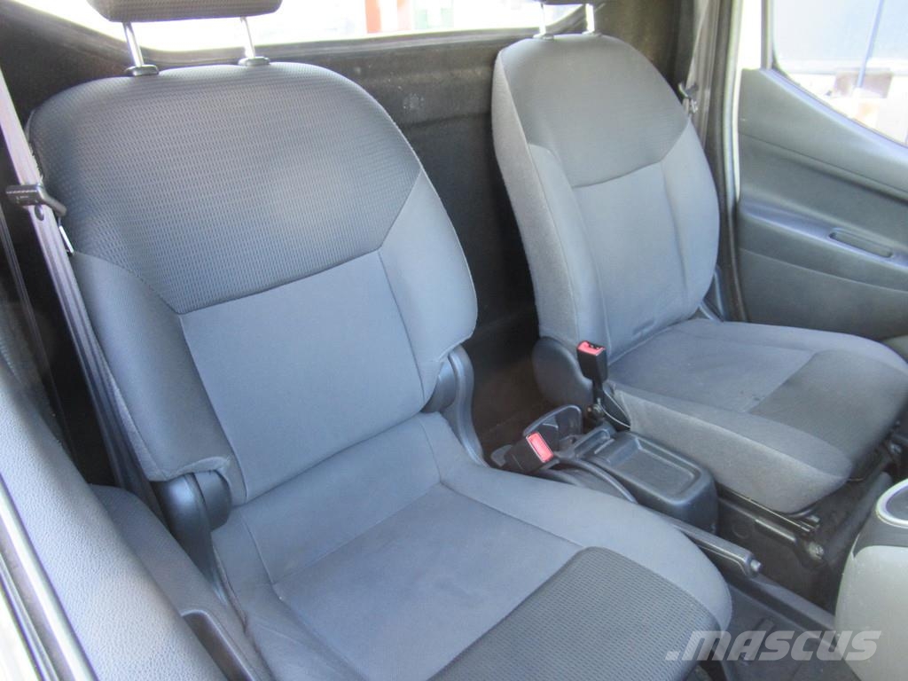 Nissan E-NV200 24KW/h Pick-Up Open Laadbak Battery Owned Pick up/Dropside