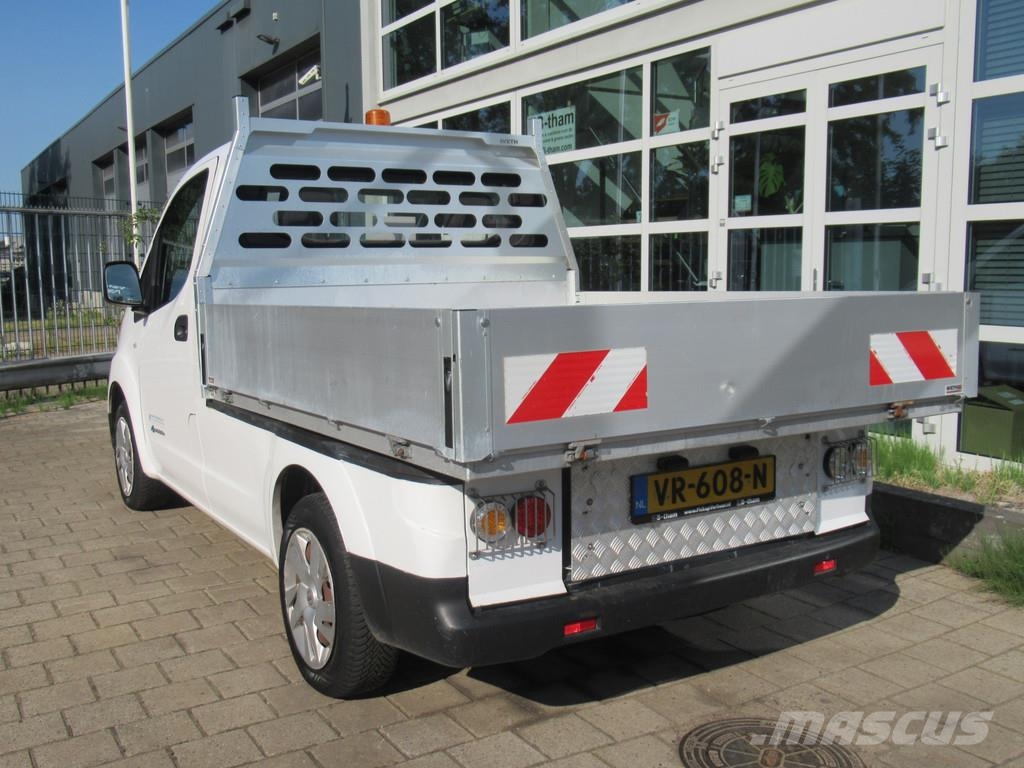 Nissan E-NV200 24KW/h Pick-Up Open Laadbak Battery Owned Pick up/Dropside