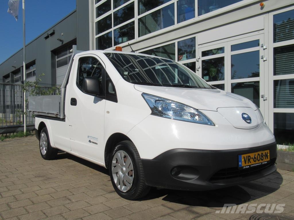 Nissan E-NV200 24KW/h Pick-Up Open Laadbak Battery Owned Pick up/Dropside