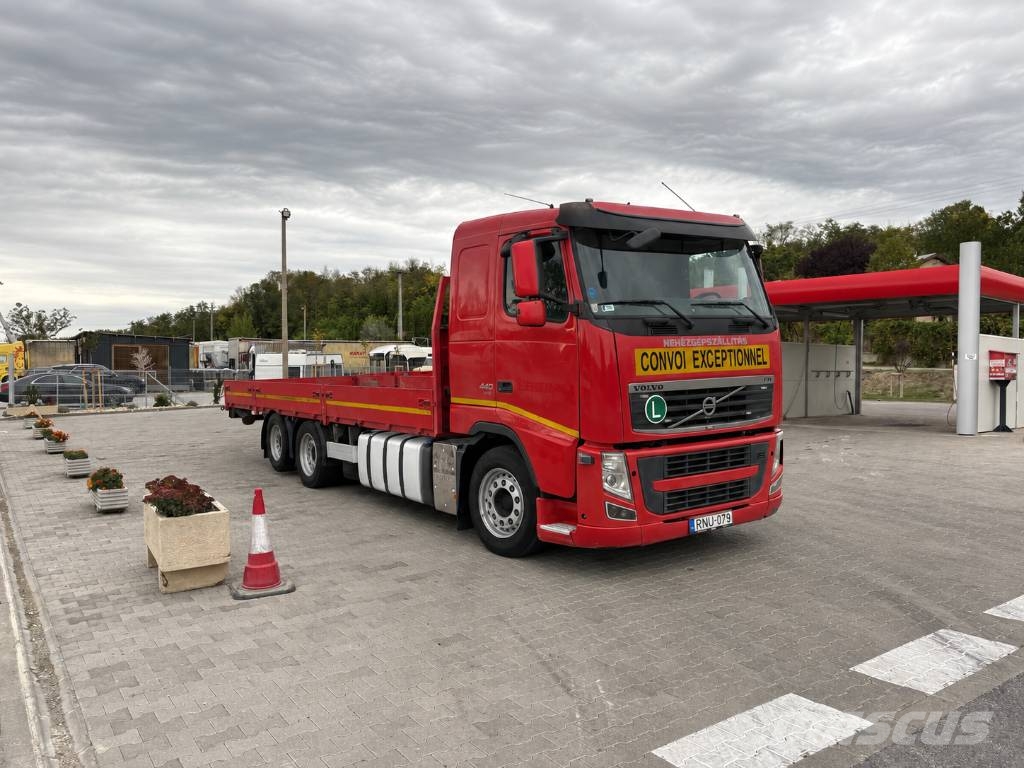 Volvo FM 440 Camion porte engin