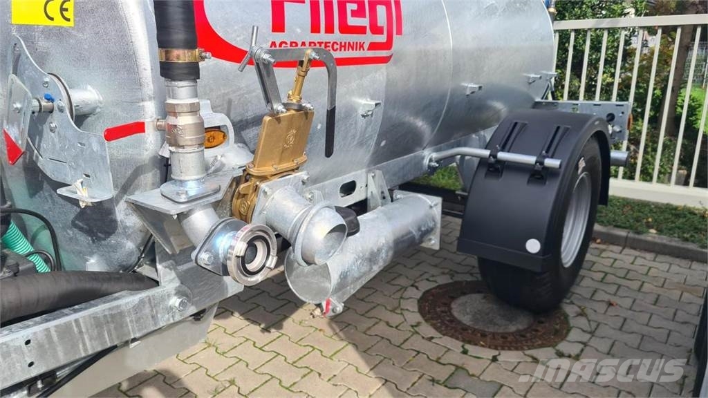 Fliegl WFW 4000 EINACHS WASSERFASSWAGEN Autocisternas