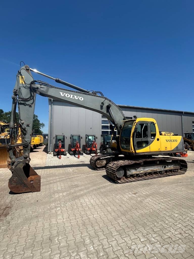 Volvo EC 210 Rupsgraafmachines