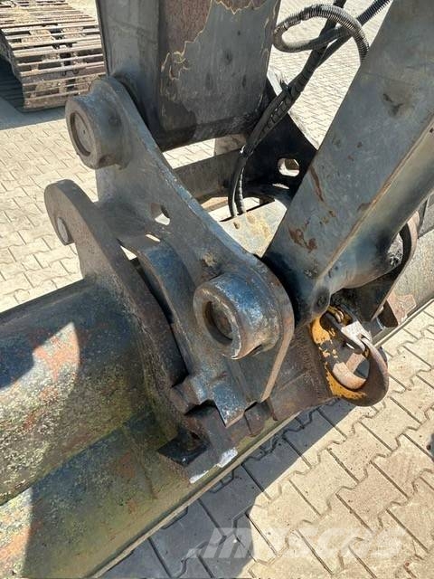 Volvo EC 210 Rupsgraafmachines