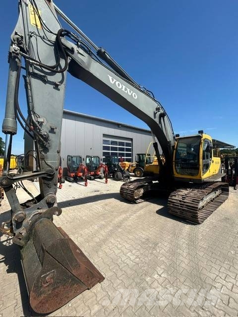 Volvo EC 210 Rupsgraafmachines