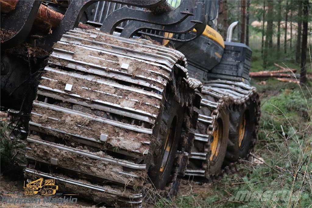  XL Traction EWF 900 710x26,5 Wide Asym Cadenas / Orugas