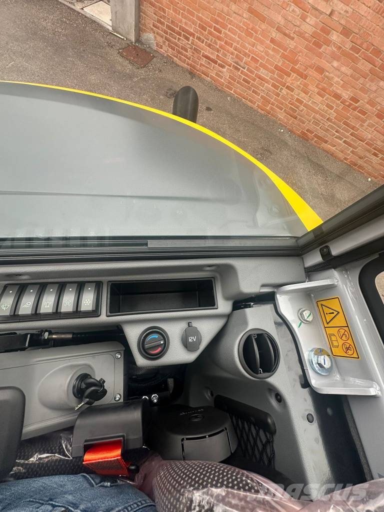 Wacker Neuson EZ 36 ミニ油圧ショベル 7t以下(ミニユンボ・ミニディガー)