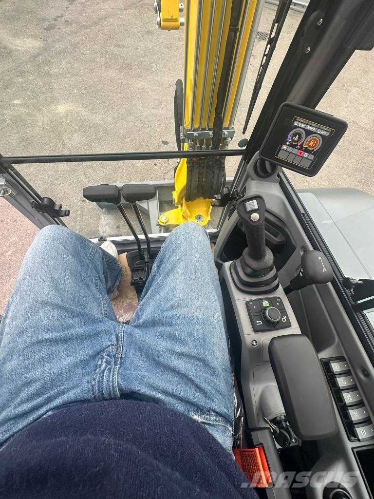 Wacker Neuson EZ 36 ミニ油圧ショベル 7t以下(ミニユンボ・ミニディガー)