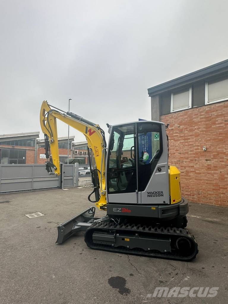 Wacker Neuson EZ 36 ミニ油圧ショベル 7t以下(ミニユンボ・ミニディガー)