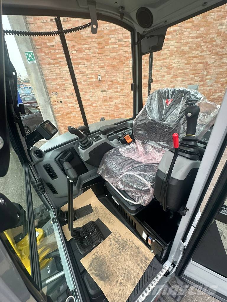 Wacker Neuson EZ 36 ミニ油圧ショベル 7t以下(ミニユンボ・ミニディガー)