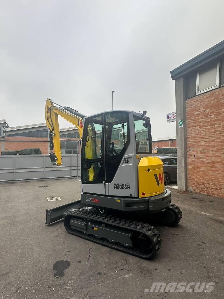 Wacker Neuson EZ 36 ミニ油圧ショベル 7t以下(ミニユンボ・ミニディガー)
