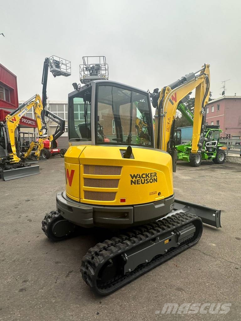 Wacker Neuson EZ 36 ミニ油圧ショベル 7t以下(ミニユンボ・ミニディガー)