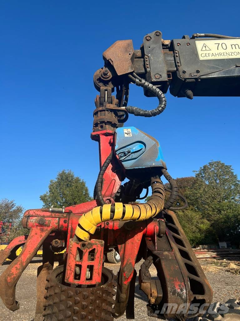 Valmet 901 Харвестеры