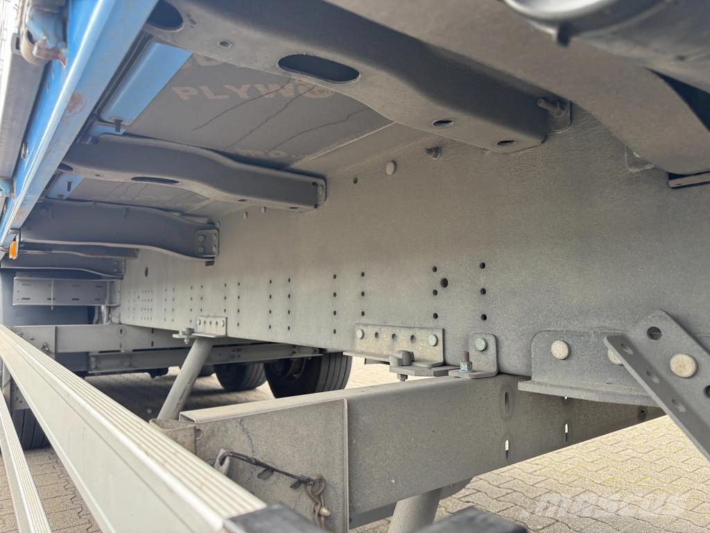 Schmitz Cargobull Schuifzeil met Borden / SAF-Axle / Code XL / Apk! Schuifzeilen