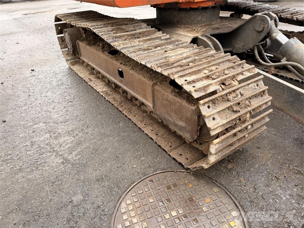 Hitachi EX60-3 Midi-gravemaskiner 7t - 12t