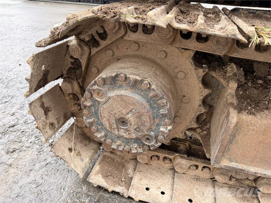 Hitachi EX60-3 Midi-gravemaskiner 7t - 12t
