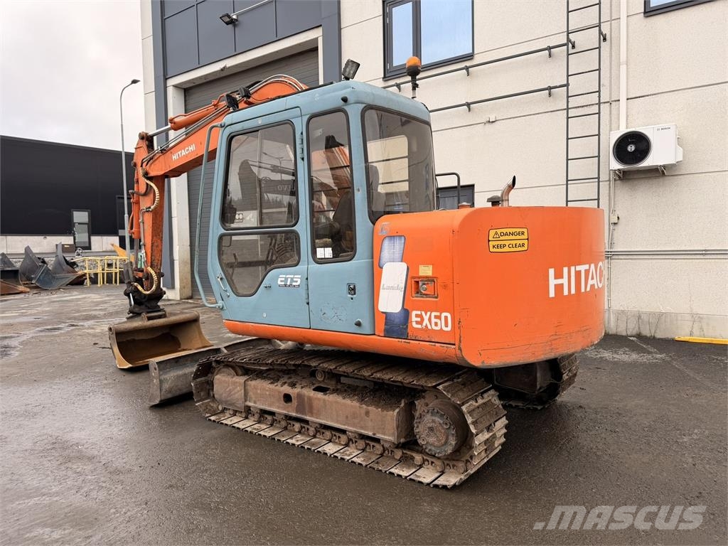 Hitachi EX60-3 Midi-gravemaskiner 7t - 12t