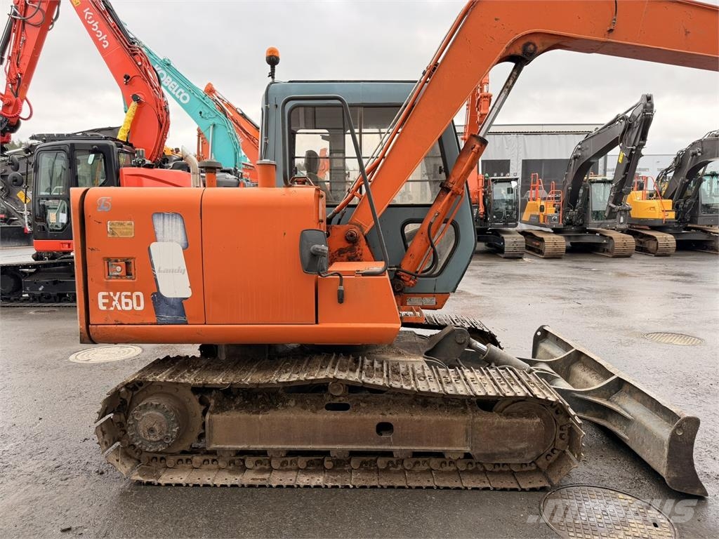Hitachi EX60-3 Midi-gravemaskiner 7t - 12t