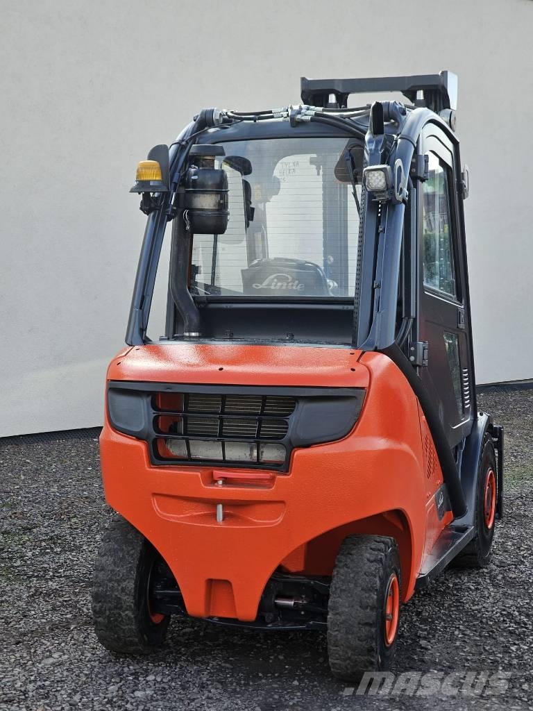 Linde H30D-02 nur 4941h شاحنات الديزل