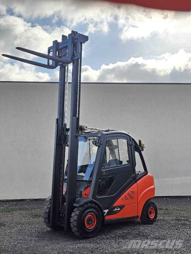 Linde H30D-02 nur 4941h شاحنات الديزل