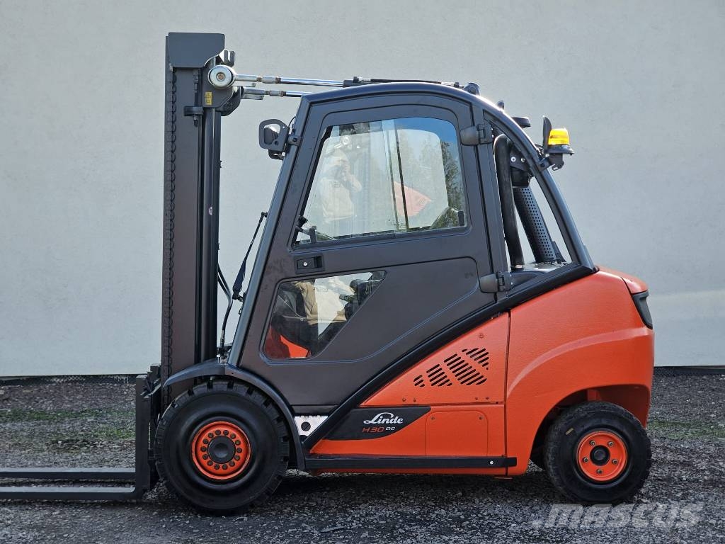 Linde H30D-02 nur 4941h شاحنات الديزل