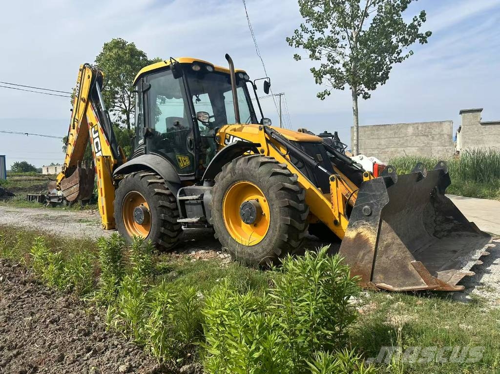 JCB 4 CX 反铲装载机