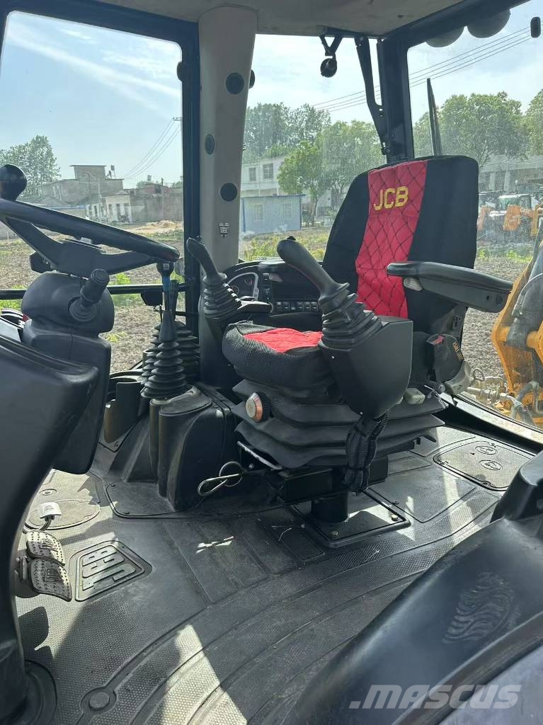 JCB 4 CX 反铲装载机