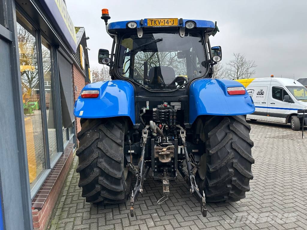 New Holland T 6.150 EC トラクター