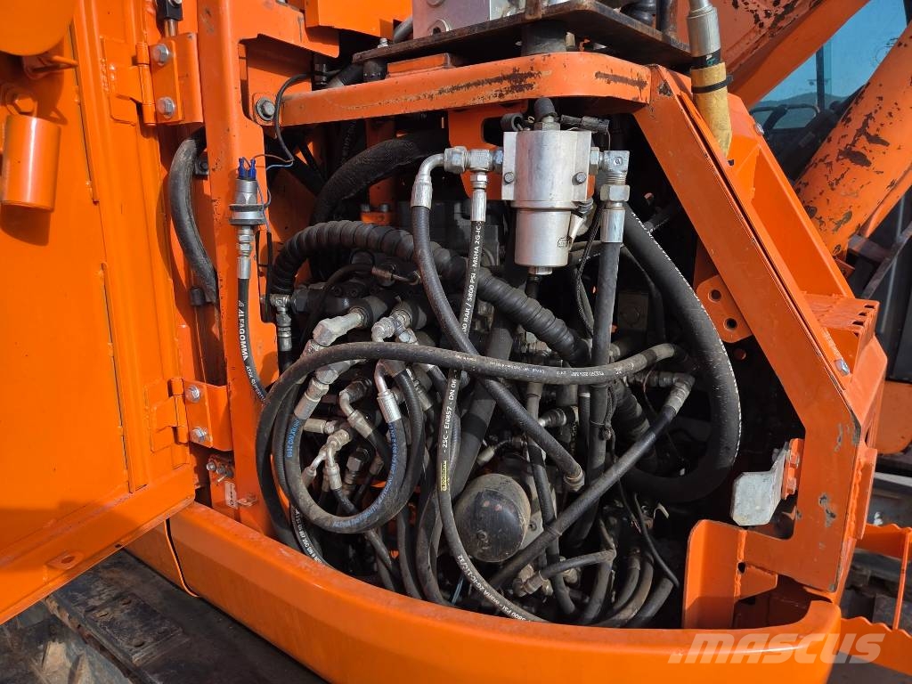 Doosan DX 140 LCR Bageri guseničari