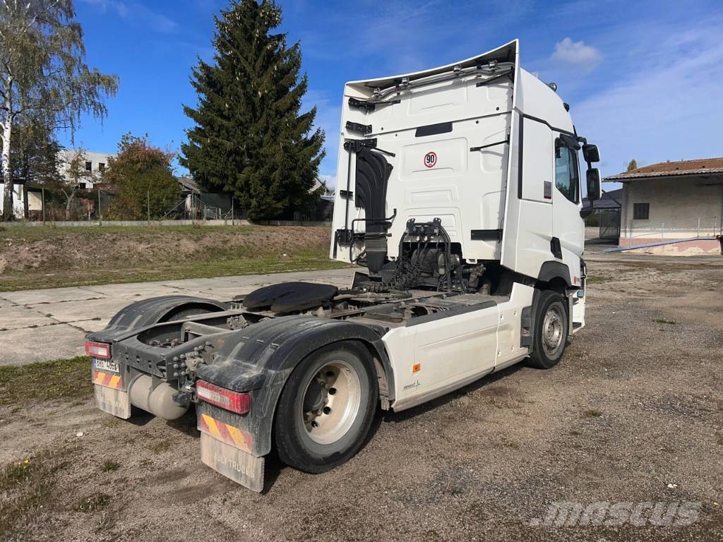 Renault T520 中古トラクターヘッド | トレーラーヘッド