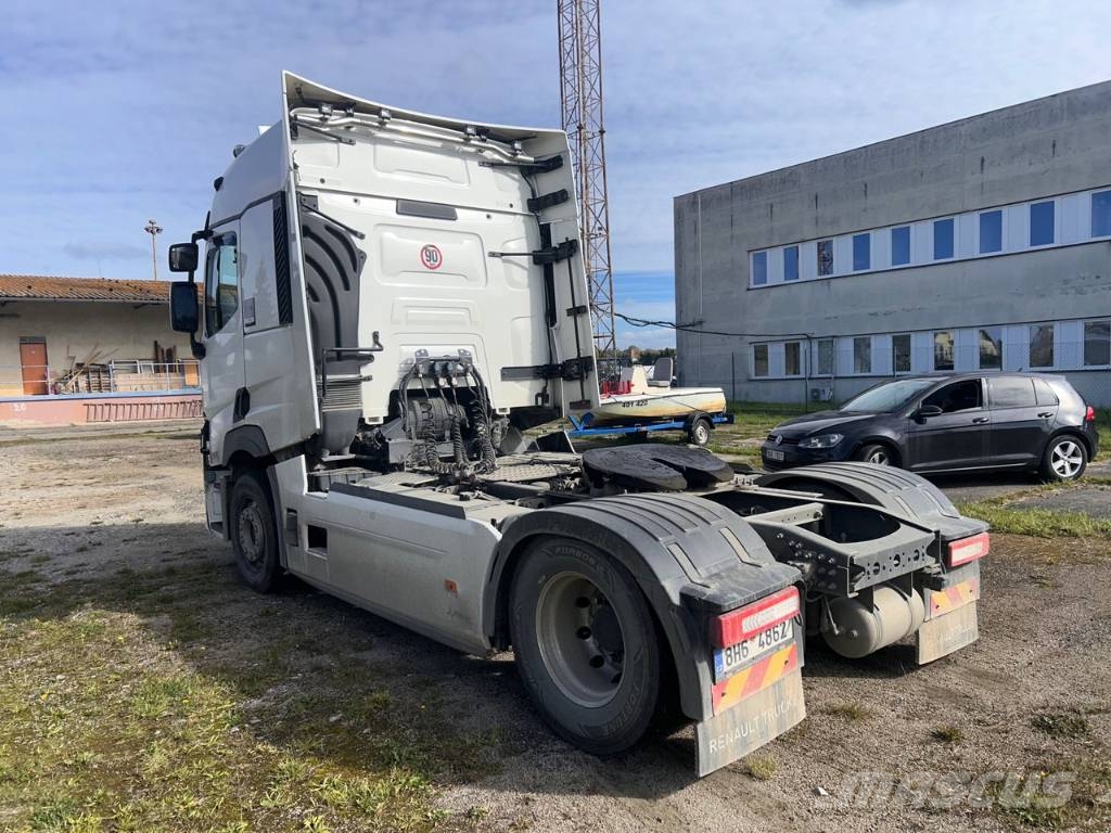Renault T520 中古トラクターヘッド | トレーラーヘッド