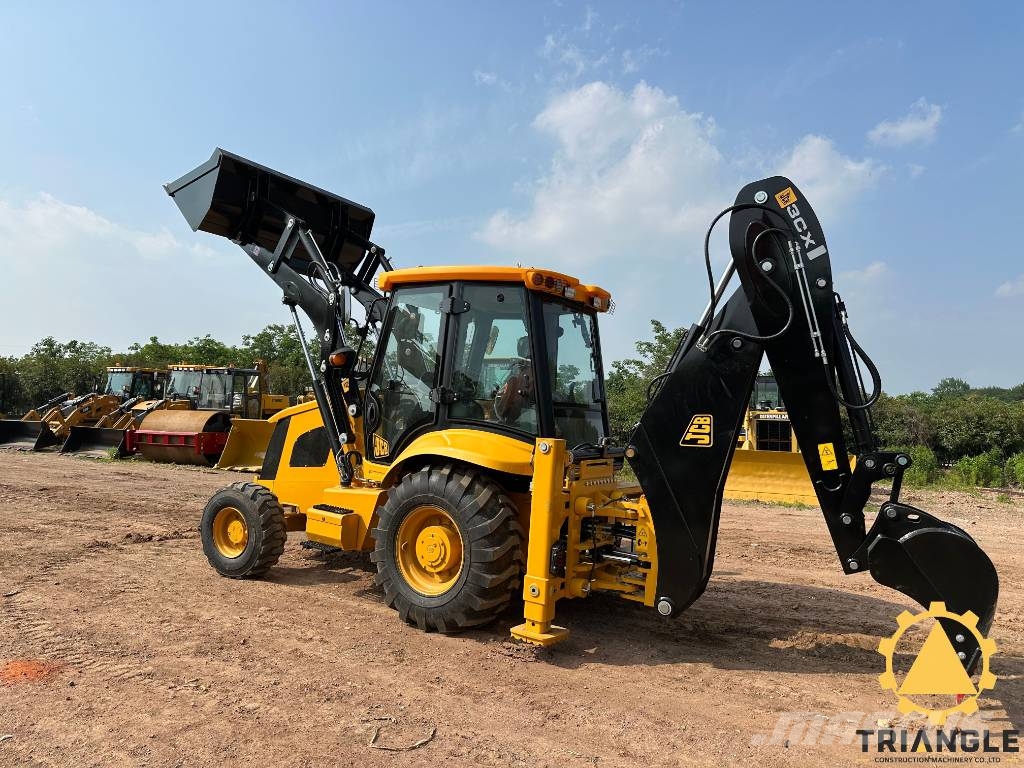 JCB 3 CX 反铲装载机
