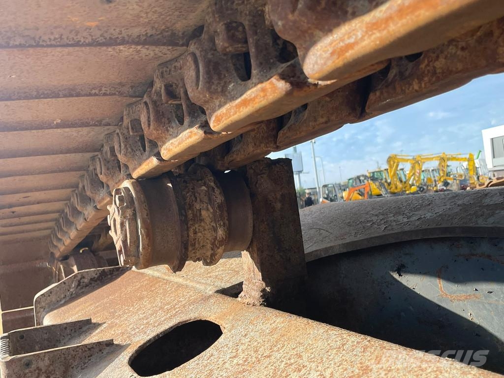 Doosan DX255LC-5 حفارات زحافة
